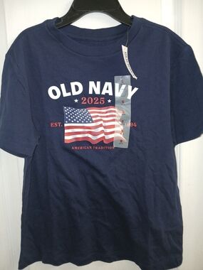 NWT Old Navy Boys 2025 American Flag Short-Sleeve Graphic Tee S (6-7)
